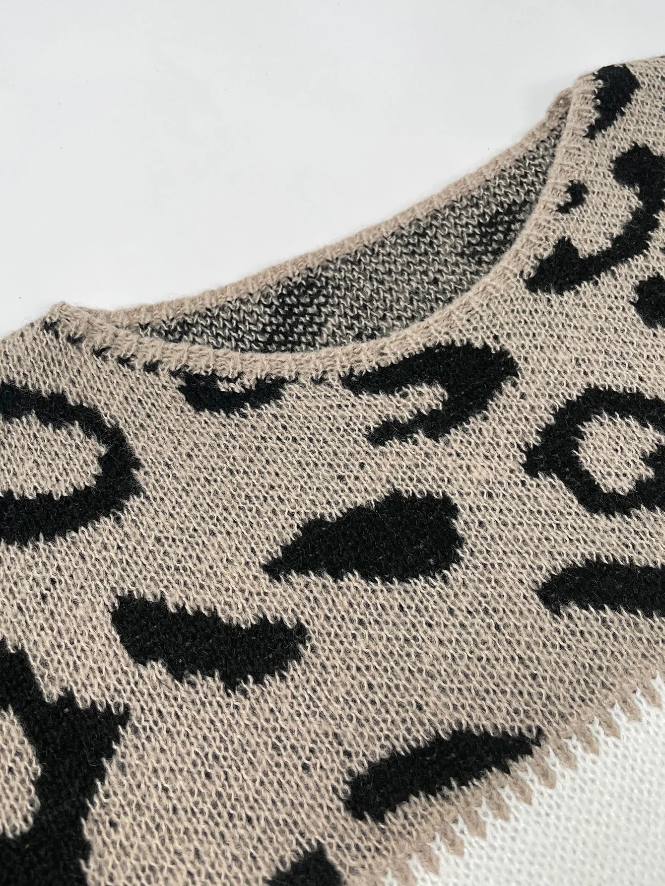 Priska | Oversized Pullover mit Leopardenprint