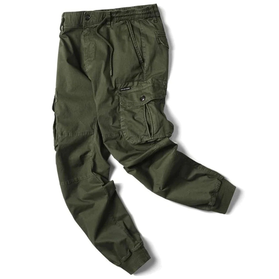 David | Moderne Cargohose mit schmal zulaufender Passform