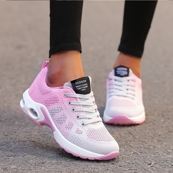 Ingrid | Atmungsaktive Slip-On Sneakers