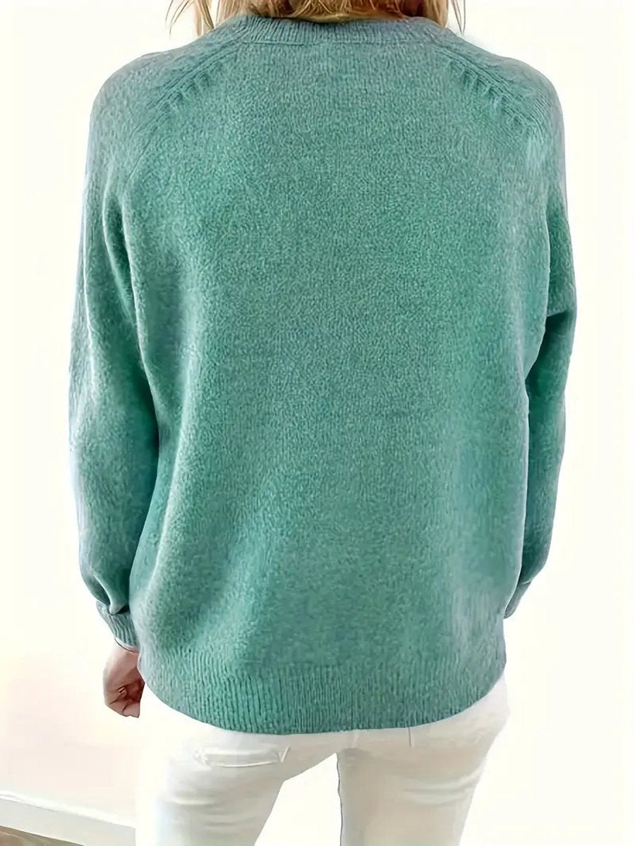 Annemarie | Strickpullover mit V-Ausschnitt und Knopfleiste
