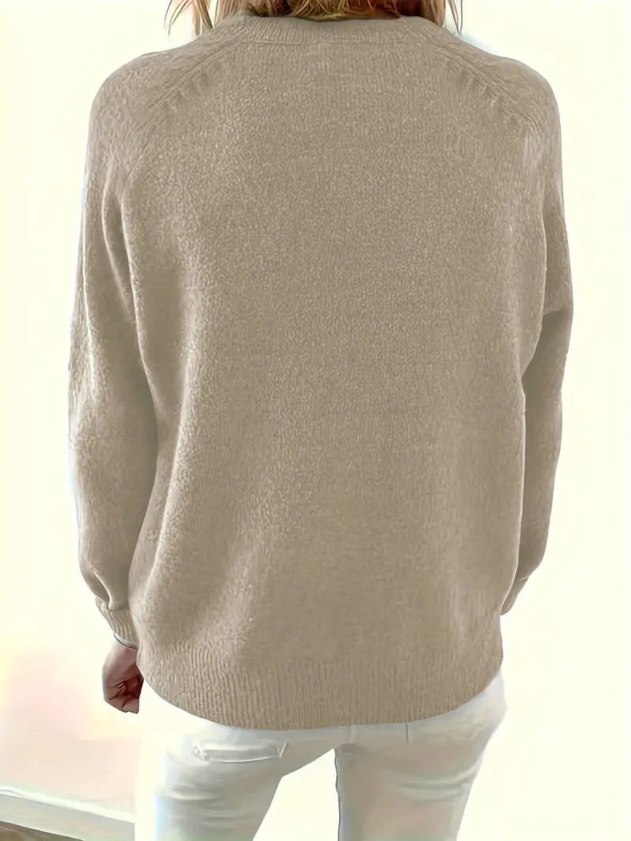 Annemarie | Strickpullover mit V-Ausschnitt und Knopfleiste