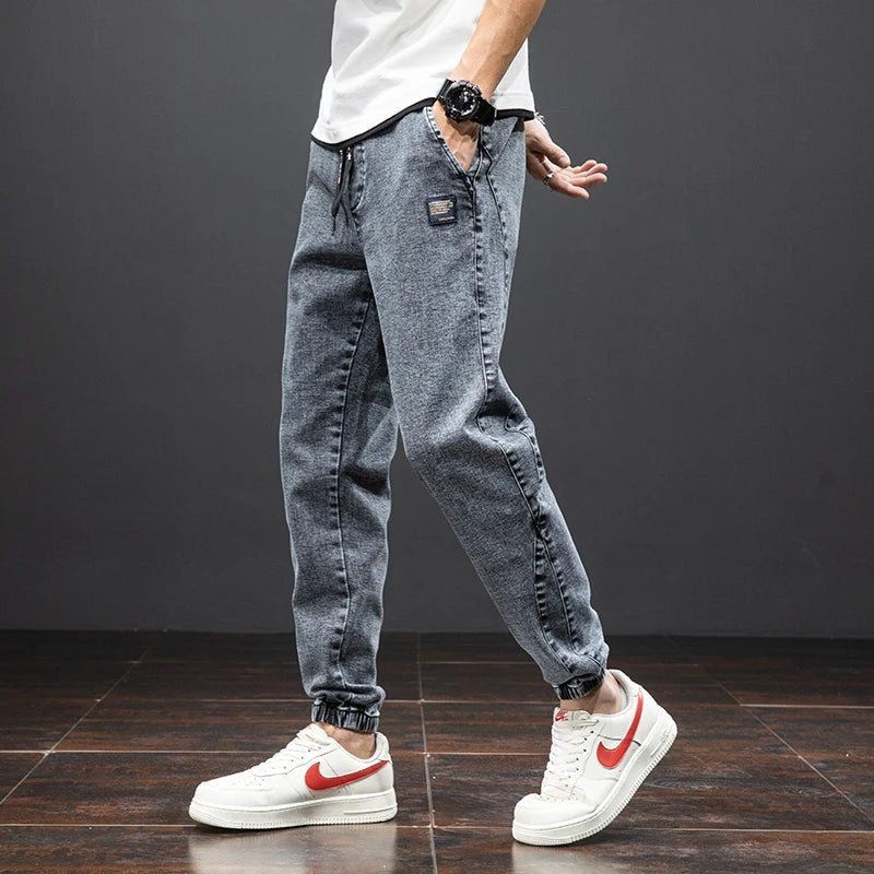 Christian | Stretch Denim Jogger-Hose mit elastischem Bund