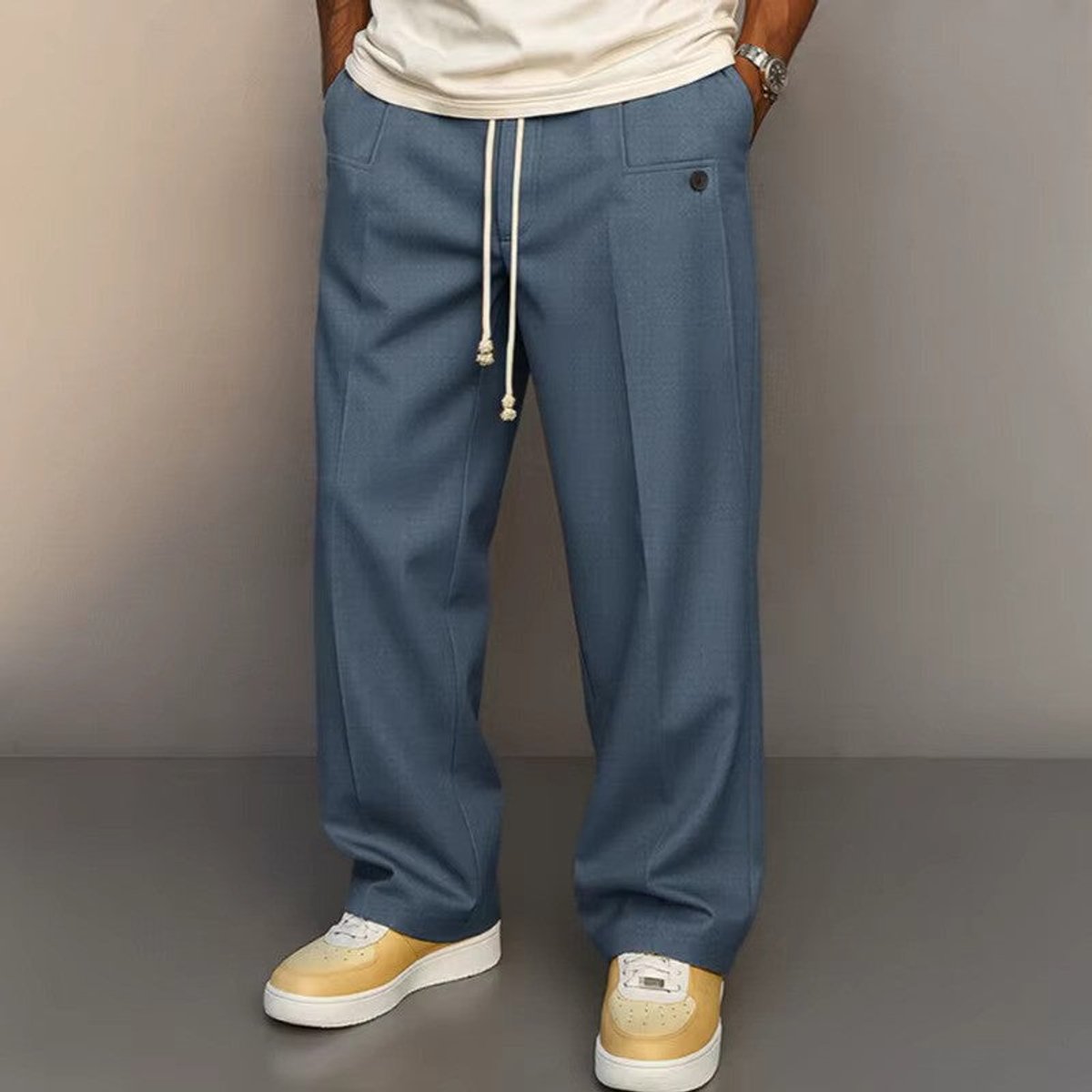 Sven | Weite Kordelzug-Bundhose modern geschnitten